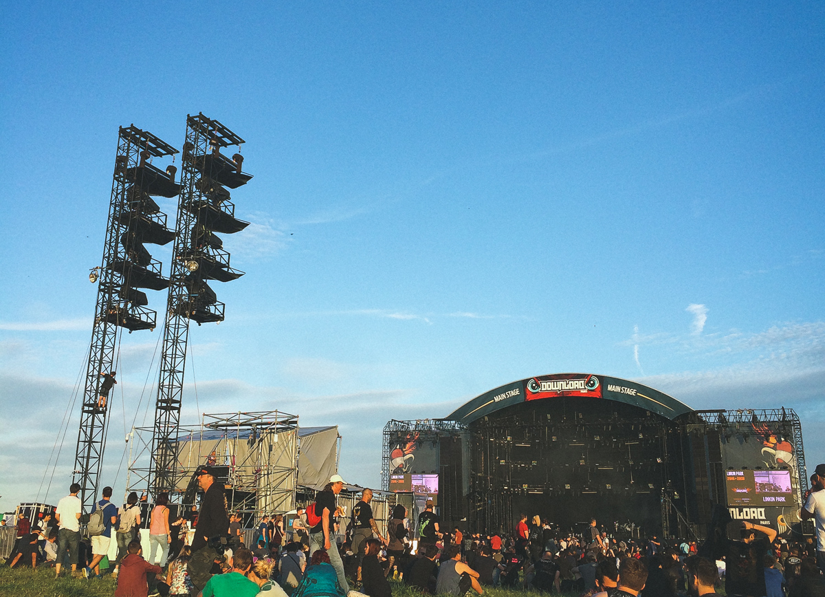 download-festival-main-stage