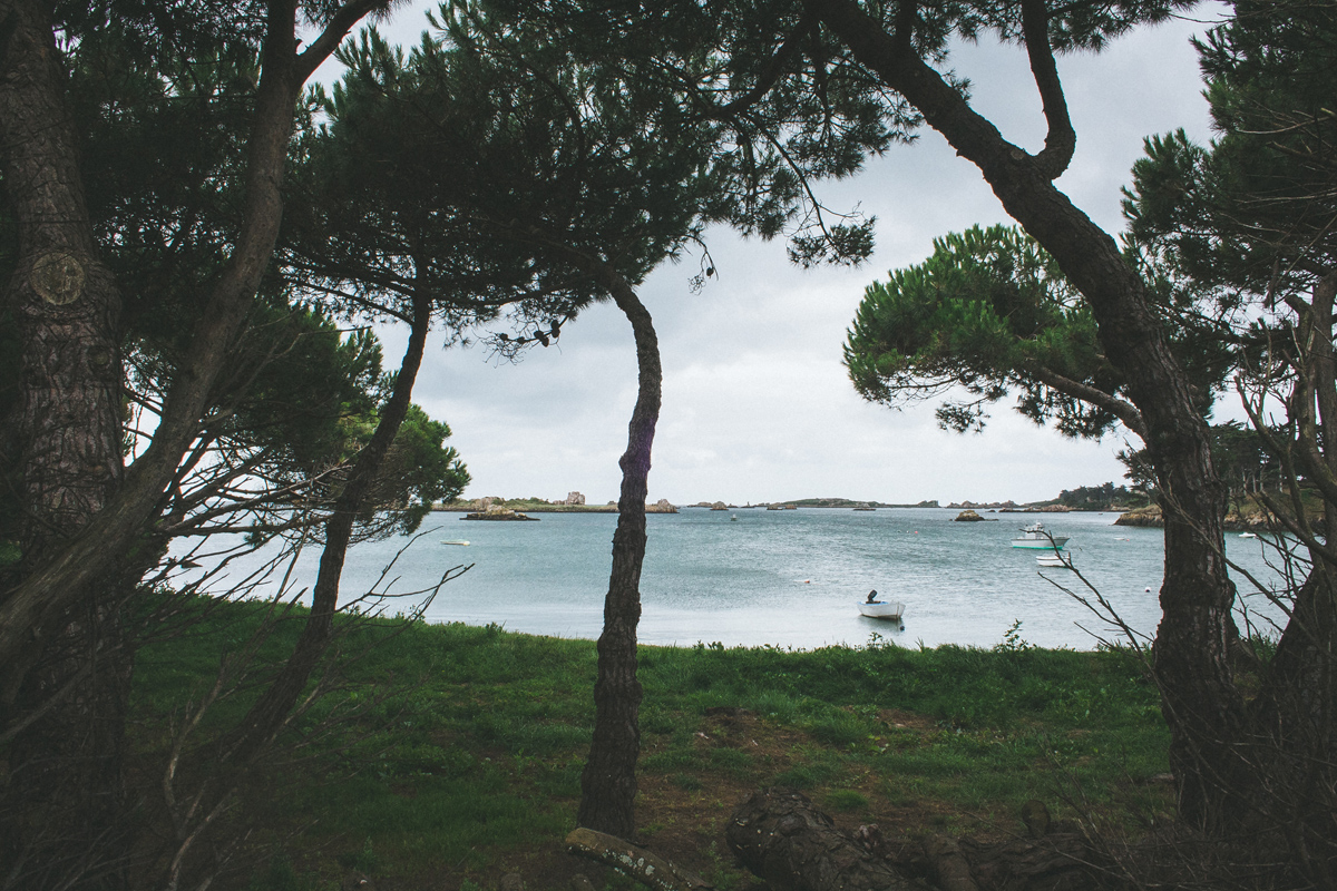 ile-de-brehat-jardin-vue-mer